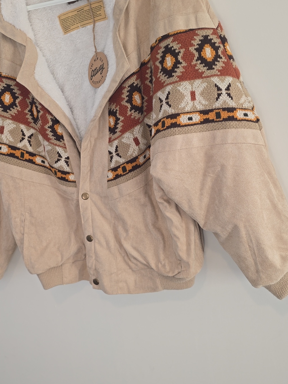 Oversized Beige Teddy Jacket with Aztec Detail - Picture 7 of 13